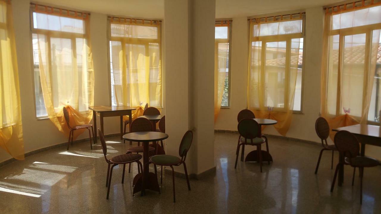 Hotel L'Ancora La Caletta Bagian luar foto