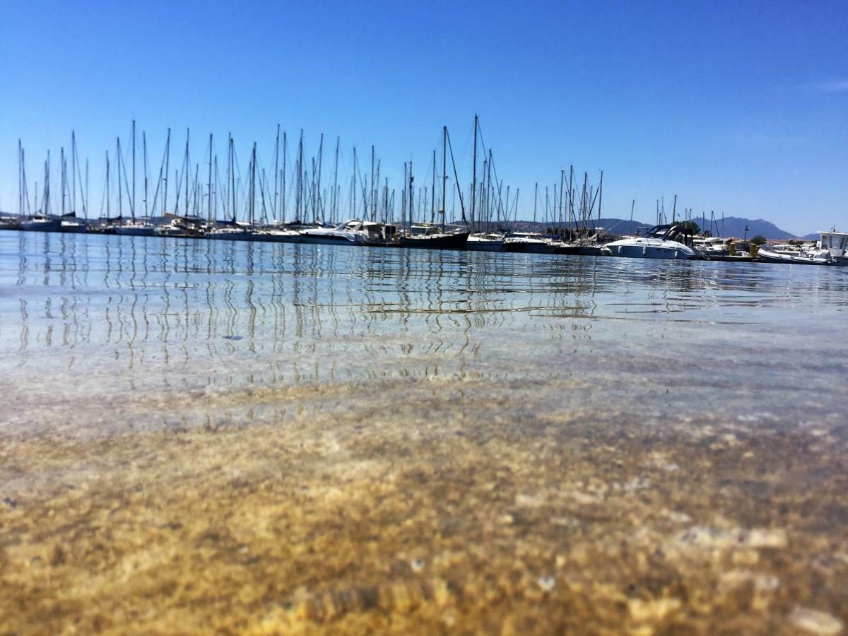 Hotel L'Ancora La Caletta Bagian luar foto